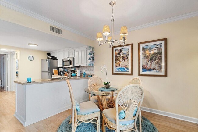 Building Photo - 1605 S US Hwy 1