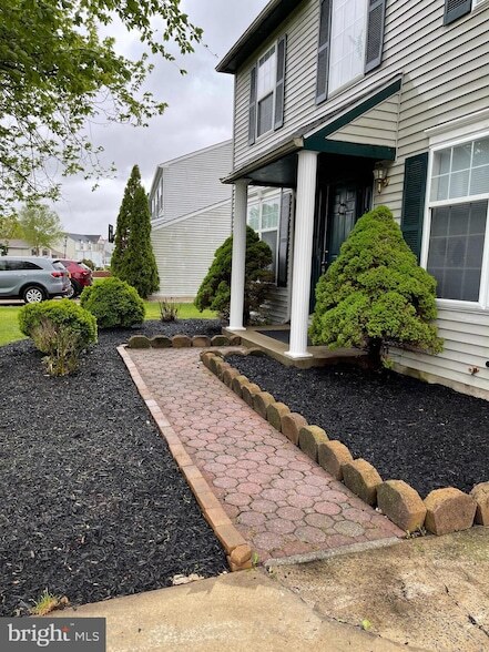 Building Photo - 4 Cognac Dr