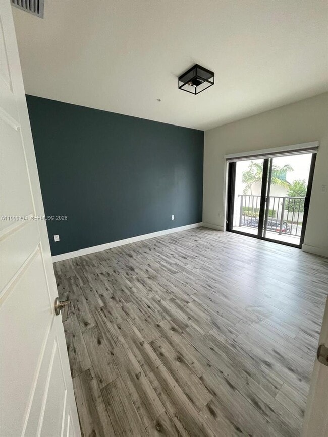 Building Photo - 4700 NW 84th Ave