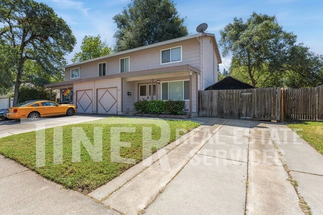 Building Photo - 6167 Oakgreen Cir