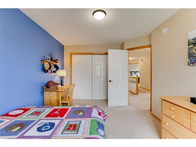 Building Photo - 730 Tilia Ln