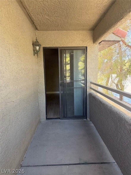 Building Photo - 5074 S Rainbow Blvd