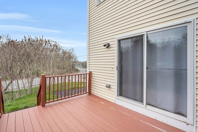 Building Photo - 2 Wigwam Hill Dr