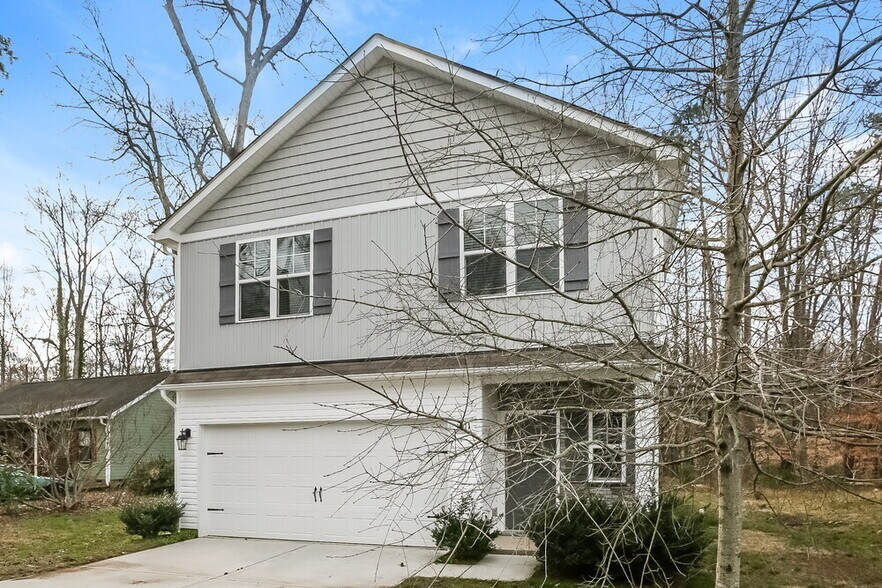 Building Photo - 1011 Helms Rd