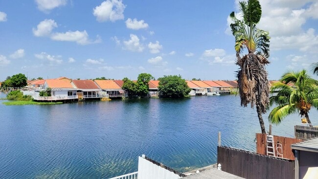 Building Photo - 5320 W 26th Ave