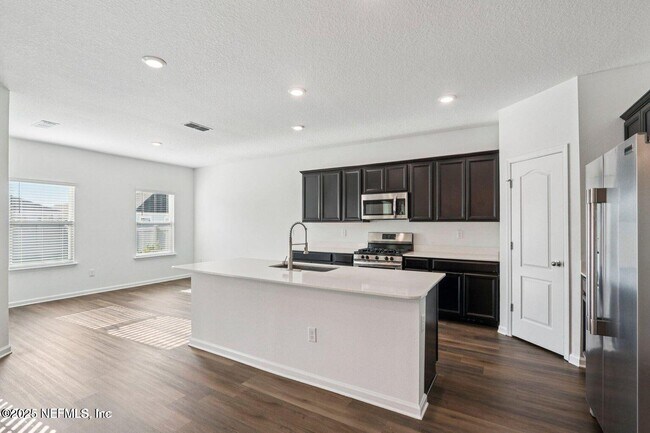 Building Photo - 134 River Mist Dr