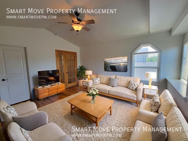 Building Photo - 9978 W Sleepy Hollow Ln