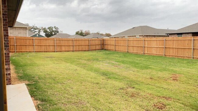 Building Photo - 12428 Ride Ave