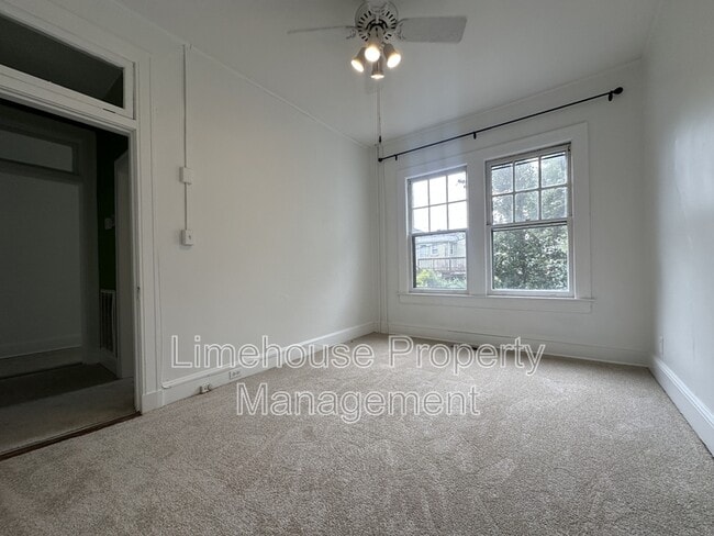 Building Photo - 6205 Hampton Blvd