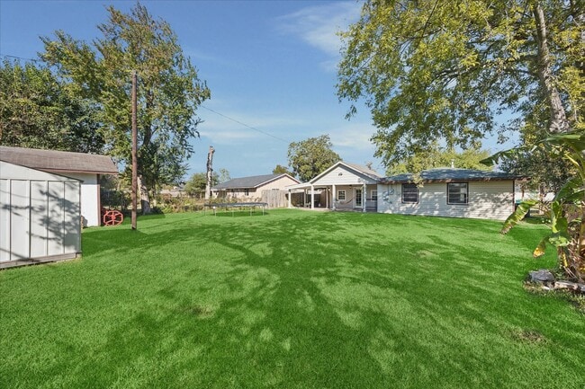 Building Photo - 3714 Ramsey Dr