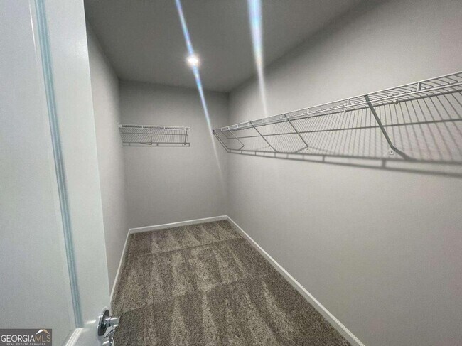 Building Photo - 3156 Morris Hills Dr