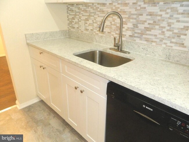 Building Photo - 7925 Coriander Dr