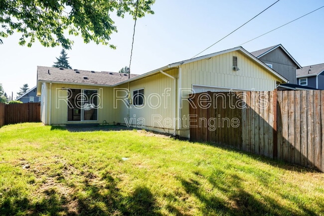 Building Photo - 2341 S Wilkeson St