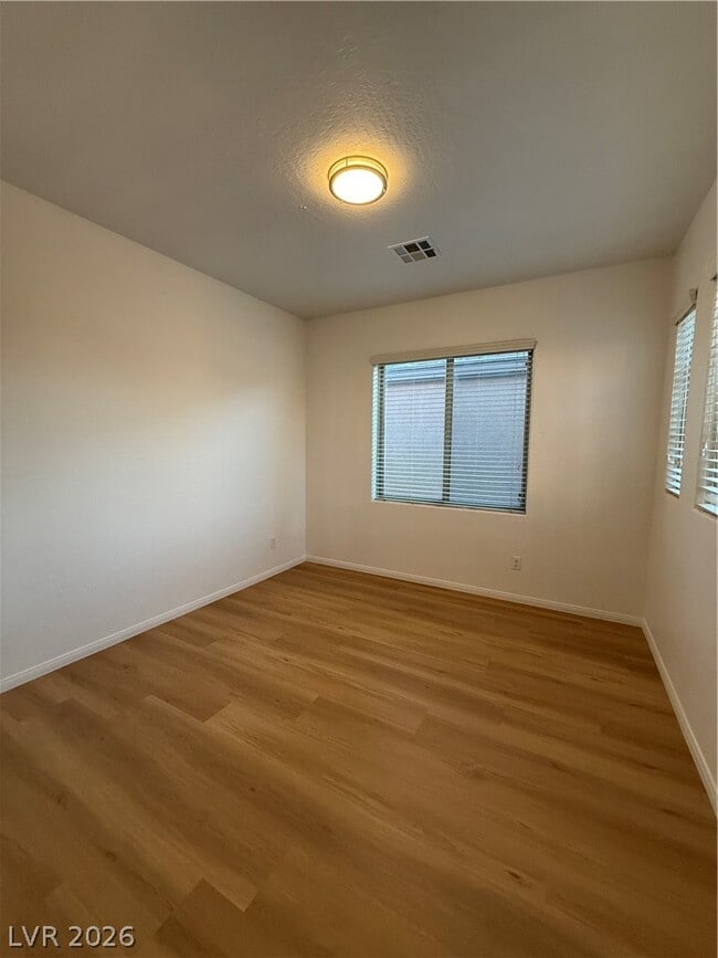 Building Photo - 690 Calamus Palm Pl