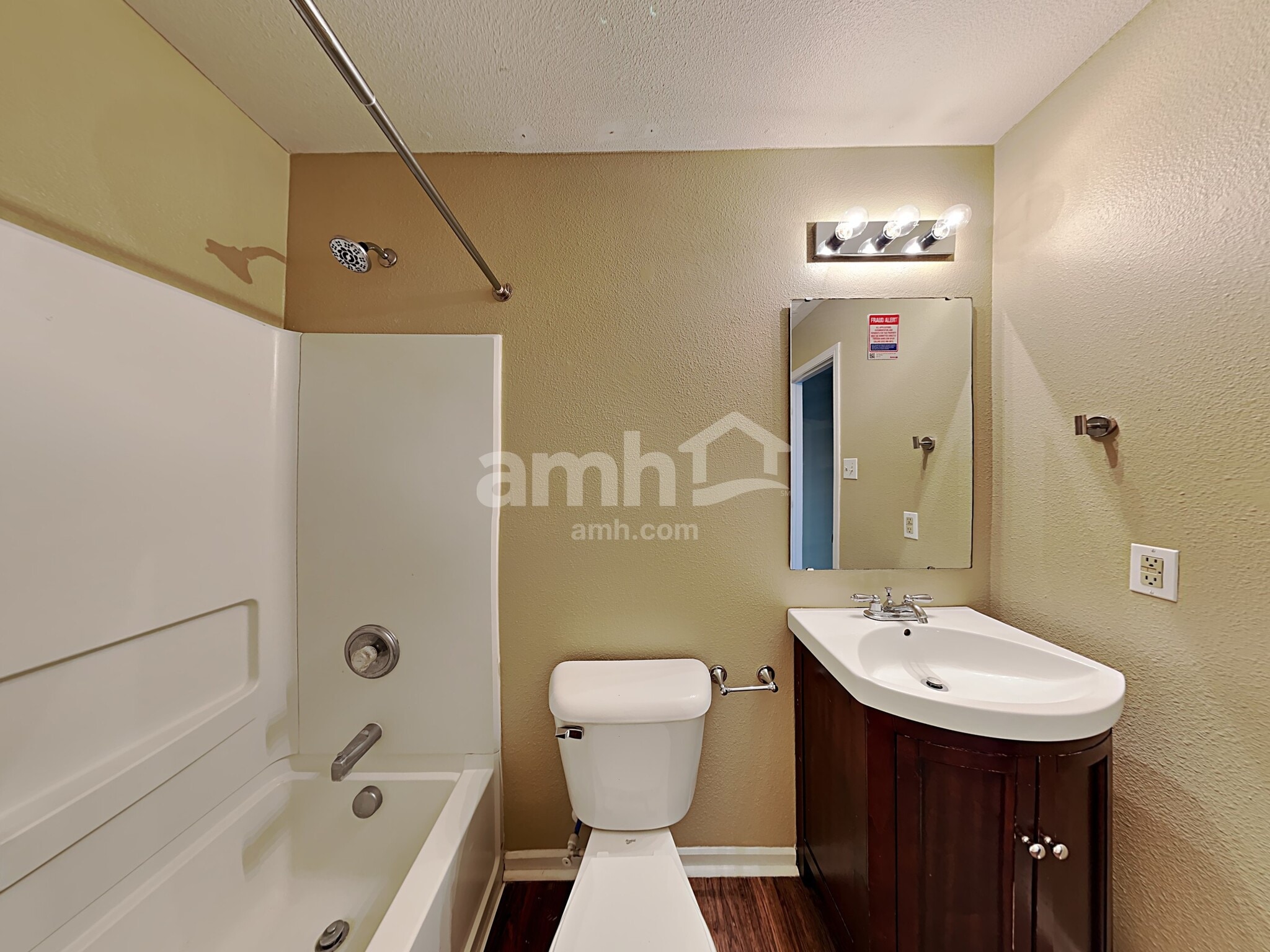 Building Photo - 2289 Seven Peaks Dr