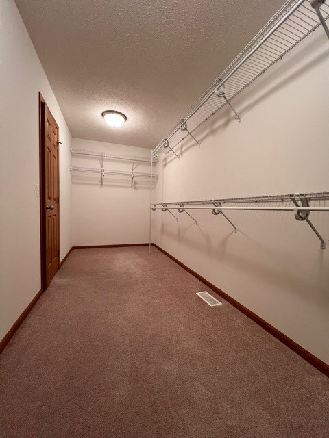 Building Photo - 14962 Himebaugh Ave
