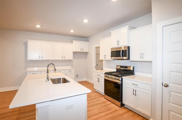 Building Photo - 12617 Whitcomb Cir