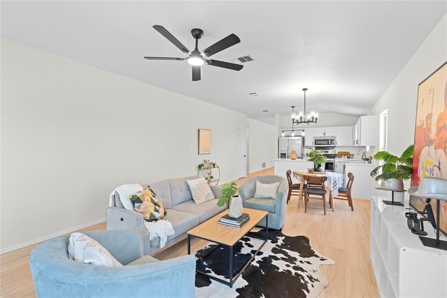Building Photo - 406 Covent Dr
