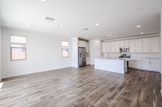 Building Photo - NEW HOME IN TOLLESON! 4 BEDROOM 3 BATHROOMS!