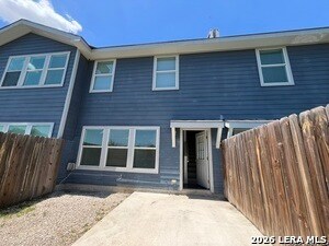 Building Photo - 6938 Crestway Rd