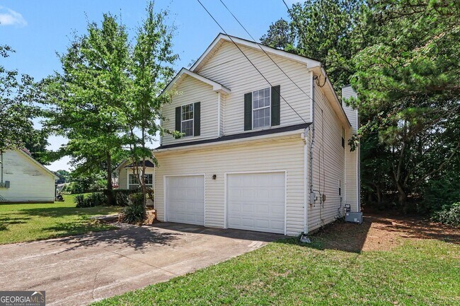 Building Photo - 2233 Glen Briar Way