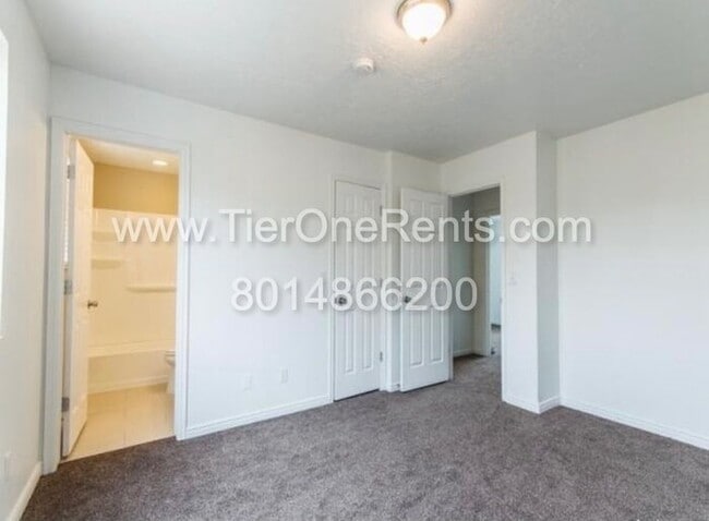 Building Photo - This property offers a NO DEPOSIT option a...