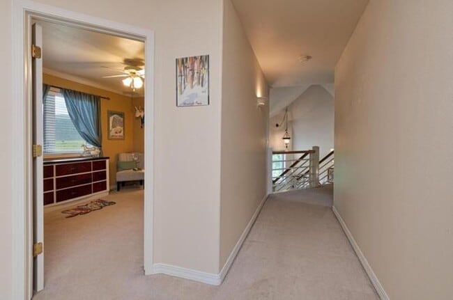 Building Photo - Beautiful home in Haven Heights
