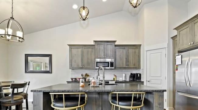 Building Photo - Lesina