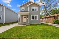 Building Photo - 534 E Brickley Ave