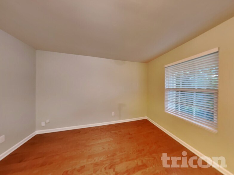 Building Photo - 1031 Fulman Rd