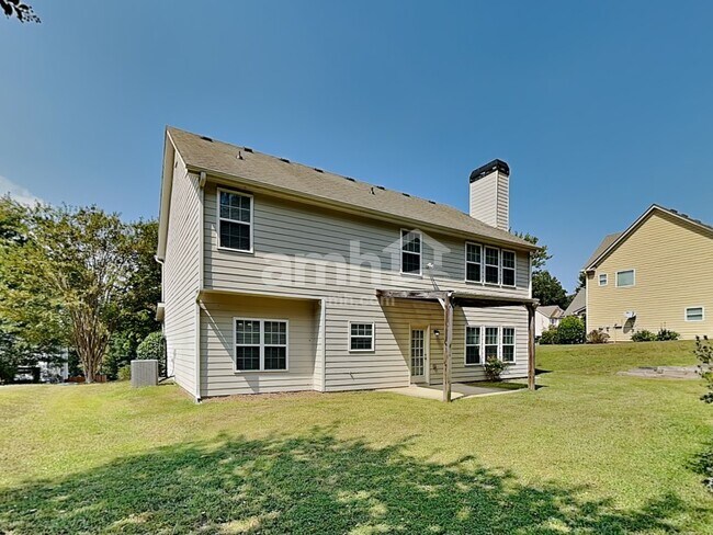 Building Photo - 6260 Cove Creek Dr