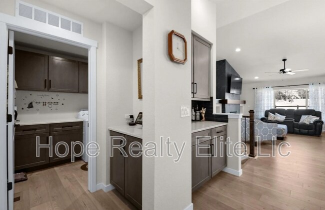 Building Photo - Ivy Hill Dr 3987