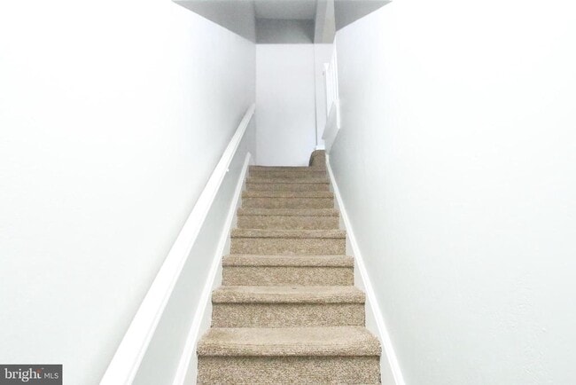 Building Photo - 2004 Trenton Ave