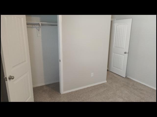 Building Photo - 10413 Lori Kaye Dr