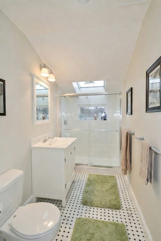 Building Photo - 27 Crosby Rd