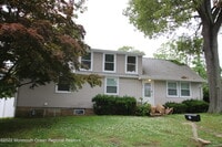 Building Photo - 142 Delaware Ave