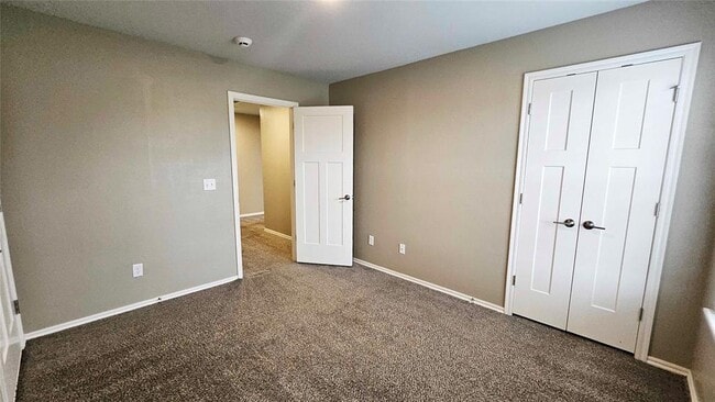 Building Photo - 8803 SW 45th St