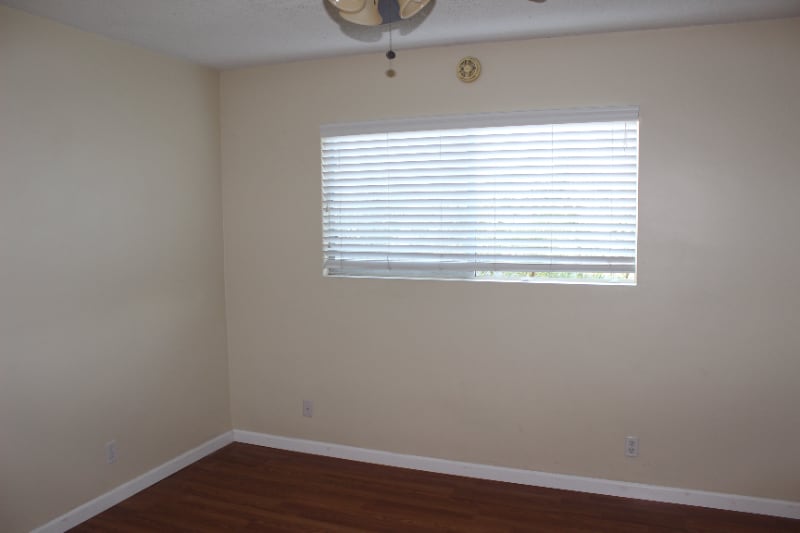 Building Photo - 231 Grand Ave