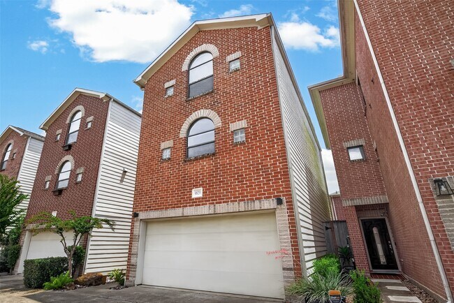 Building Photo - 9829 Madeline Alyssa Ct