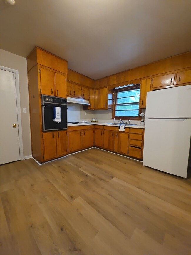 Building Photo - 4504 Sparkman Dr NW