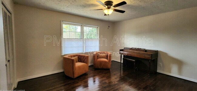 Building Photo - 1240 Flat Rock Rd