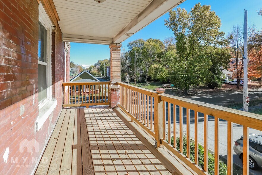 Building Photo - 2018 E 30th St