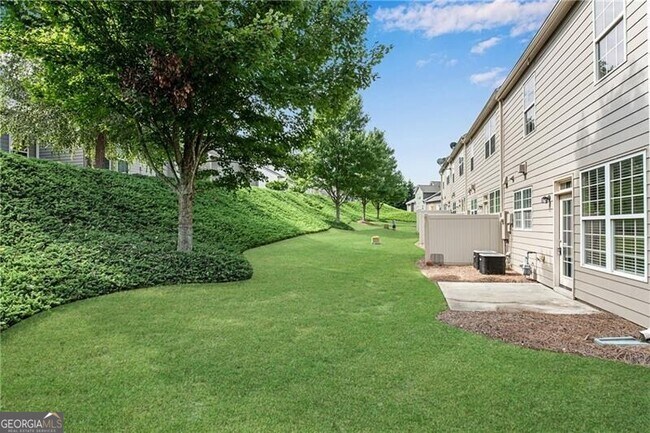 Building Photo - 2405 Sardis Chase Ct