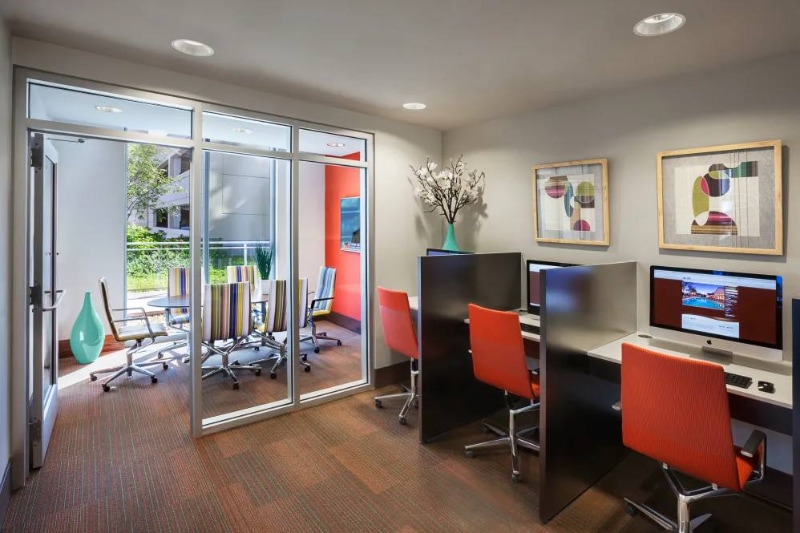 Building Photo - 1487 N Halsted St