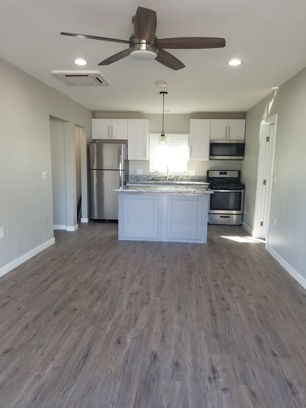 Building Photo - 5013 63rd St