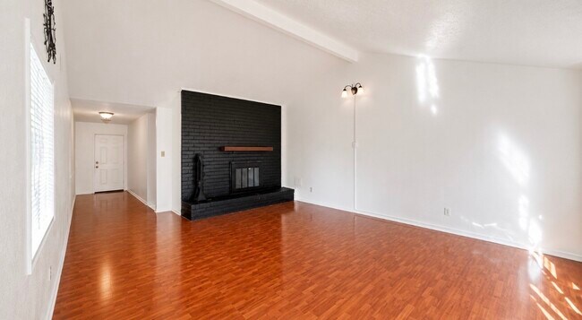 Building Photo - 11522 Corkwood Dr