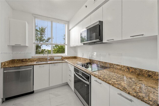 Building Photo - 510 NW 84th Ave