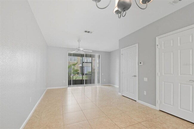 Building Photo - 1450 Stockton Dr