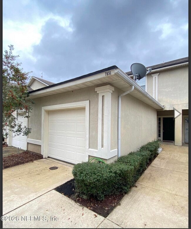 Building Photo - 7850 Melvin Rd