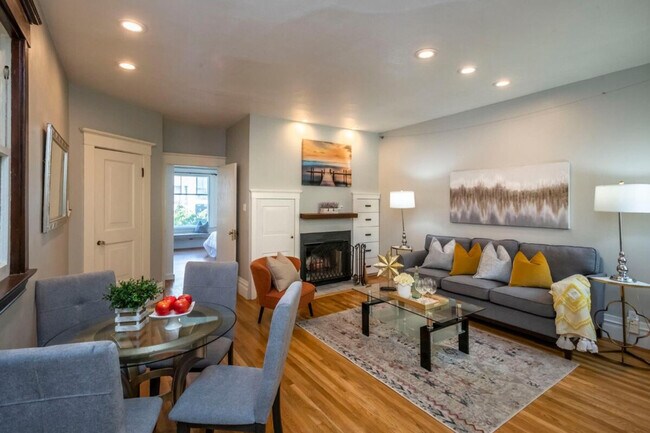 Primary Photo - 1081 Pine St